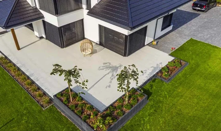 taras od strony ogrodu (fot tania kostka)