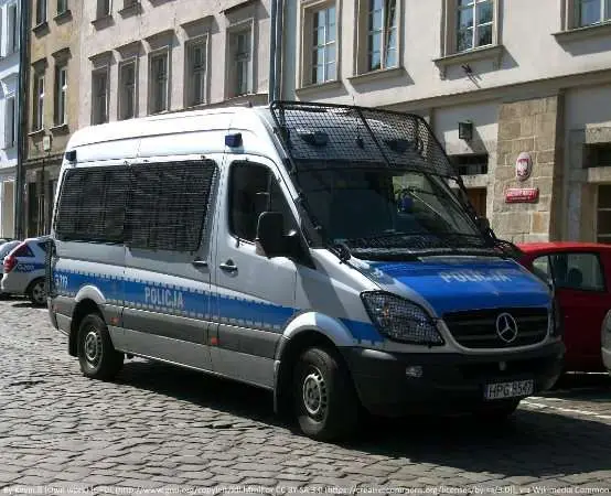 Grodziscy policjanci ostrzegają przed zagrożeniami na wsi