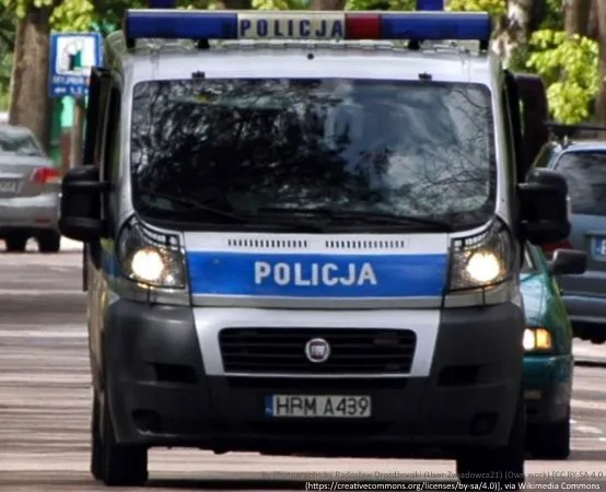 Policjanci z Grodziska na piknikach uczą zasad bezpieczeństwa