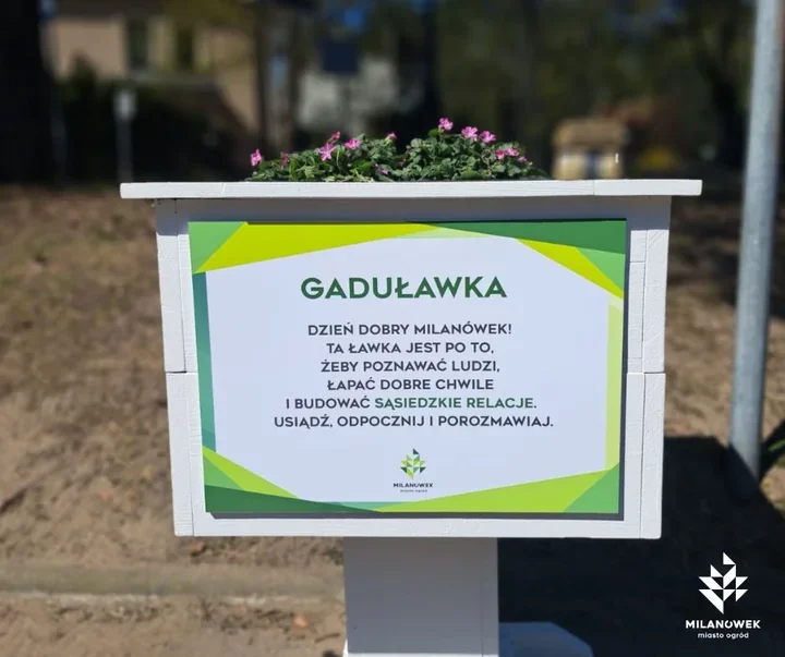 Gaduławki pojawiły się w dwóch punktach Milanówka i mają zatrzymywać ludzi na chwilę